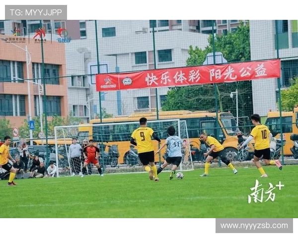 激情燃动绿茵赛场展现拼搏精神凝聚团队力量谱写青春华章 激情燃动绿茵赛场展现拼搏精神凝聚团队力量谱写青春华章