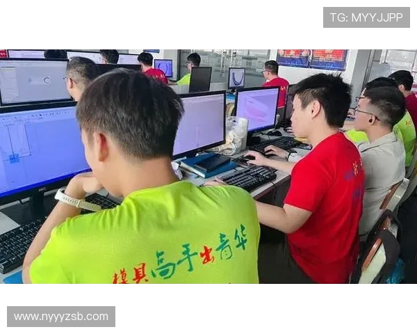 李泓澎：在科技与艺术交汇处探索创新之路的青年才俊